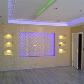 <div style:"display:none"></div>